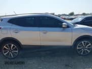 ✅ 2018 Nissan Rogue S • VIN: JN1BJ1CP6JW100657 • Лот: 43238936. Опубликован ранее на IAAI с пробегом 66 562 миль. Бесплатный доступ к архиву аукционных продаж из США и подробный отчёт об истории автомобиля на DreamBid. Изображение 14.