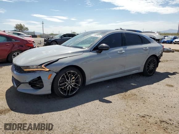 ✅ 2024 Kia K5 GT • VIN: 5XXG44J83RG244736 • Lot: 67952915. Wystawiony na Copart z przebiegiem 24 172 mil. Bezpłatny archiwum sprzedaży aukcyjnych z USA i szczegółowy raport historii pojazdu na DreamBid. Zdjęcie 1.