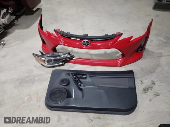 ✅ 2016 Scion tC • VIN: JTKJF5C71GJ021350 • Lot: 92829475. Listed on Copart with 93,148 mi. Free auction sales archive from the USA and detailed vehicle history report at DreamBid. Image 12.