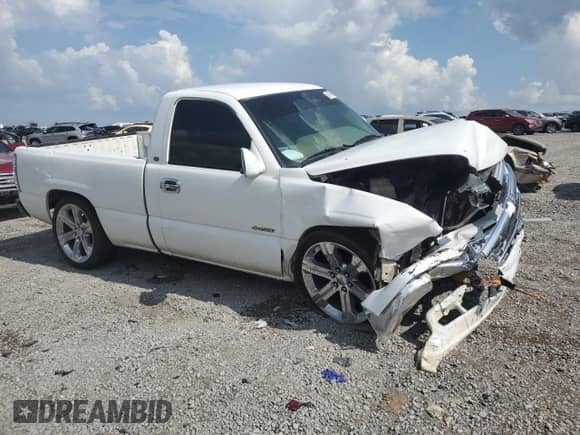 2001 Chevrolet Silverado 1500 с VIN 1GCEK14W41Z300528, выставлен на аукционе Copart как лот 61769105 с пробегом Не указан миль и Списание • Salvage title. История ставок и продаж доступна на DreamBid. Изображение 4.