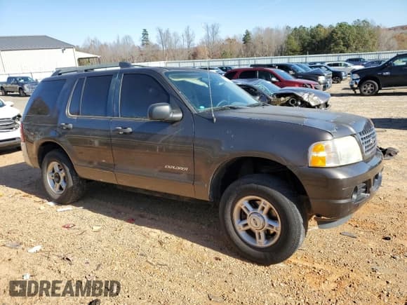 ✅ 2005 Ford Explorer XLT • VIN: 1FMZU73K15UC02228 • Лот: 92031905. Опубликован ранее на Copart с пробегом 229 653 миль. Бесплатный доступ к архиву аукционных продаж из США и подробный отчёт об истории автомобиля на DreamBid. Изображение 4.