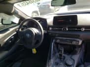 ✅ 2022 Toyota Supra 3.0 • VIN: WZ1DB0C05NW047232 • Lot: 40346433. Wystawiony na Copart z przebiegiem 15 022 mil. Bezpłatny archiwum sprzedaży aukcyjnych z USA i szczegółowy raport historii pojazdu na DreamBid. Zdjęcie 8.