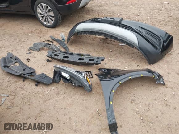 ✅ 2018 Buick Encore Preferred • VIN: KL4CJESB0JB651571 • Lot: 43707510. Listed on IAAI with 92,649 mi. Free auction sales archive from the USA and detailed vehicle history report at DreamBid. Image 12.