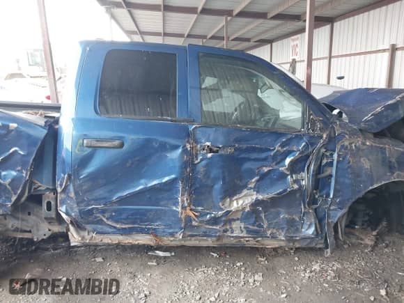 ✅ 2010 Dodge 1500 SLT • VIN: 1D7RB1GP0AS133301 • Лот: 42345144. Размещён на IAAI с пробегом 236 082 миль миль. Получите бесплатный доступ к архиву аукционных продаж из США и посмотрите подробный отчёт об истории автомобиля на DreamBid. Изображение 14.