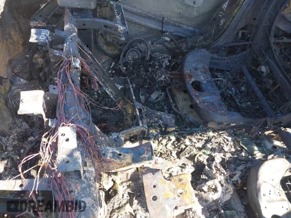 ✅ 2019 Jeep Compass Latitude • VIN: 3C4NJDBB3KT760907 • Lot: 40654559. Wystawiony na IAAI z przebiegiem 103 155 mil. Bezpłatny archiwum sprzedaży aukcyjnych z USA i szczegółowy raport historii pojazdu na DreamBid. Zdjęcie 11.