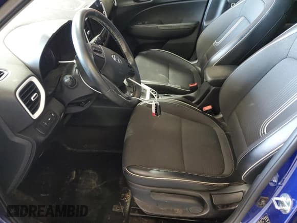 ✅ 2022 Hyundai Venue Limited • VIN: KMHRC8A37NU187089 • Lot: 57787235. Listed on Copart with 47,323 mi. Free auction sales archive from the USA and detailed vehicle history report at DreamBid. Image 7.