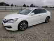 2017 Honda Accord Touring z VIN JHMCR6F76HC023916, wystawiony jako Copart lot #81270445 z przebiegiem 131 952 mil mil oraz Szkoda całkowita • Salvage title. Historia ofert i sprzedaży dostępna na DreamBid. Obrazek 1.