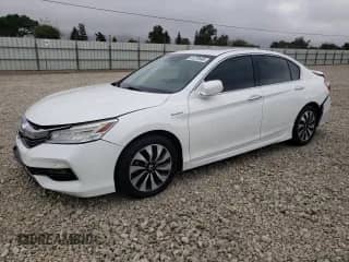 2017 Honda Accord Touring z VIN JHMCR6F76HC023916, wystawiony jako Copart lot #81270445 z przebiegiem 131 952 mil mil oraz Szkoda całkowita • Salvage title. Historia ofert i sprzedaży dostępna na DreamBid. Obrazek 1.