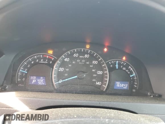 ✅ 2014 Toyota Camry SE • VIN: 4T1BF1FK5EU441009 • Лот: 54555275. Опубликован ранее на Copart с пробегом 165 843 миль. Бесплатный доступ к архиву аукционных продаж из США и подробный отчёт об истории автомобиля на DreamBid. Изображение 9.