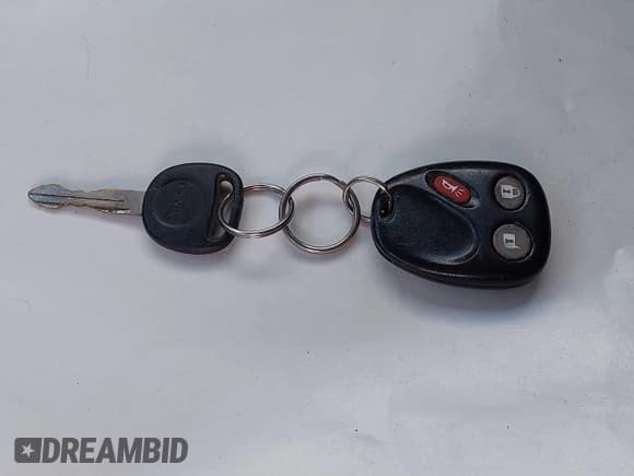 ✅ 2004 Chevrolet Silverado 2500HD LS • VIN: 1GCHK29U64E224509 • Лот: 41899554. Опубликован ранее на IAAI с пробегом 272 568 миль. Бесплатный доступ к архиву аукционных продаж из США и подробный отчёт об истории автомобиля на DreamBid. Изображение 11.