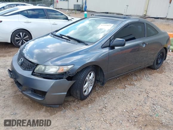 ✅ 2010 Honda Civic EX • VIN: 2HGFG1B88AH504082 • Lot: 43332819. Listed on IAAI with 264,536 mi. Free auction sales archive from the USA and detailed vehicle history report at DreamBid. Image 2.