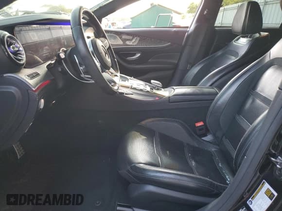 ✅ 2020 Mercedes-Benz AMG GT 53 • VIN: WDD7X6BB5LA013911 • Lot: 65644835. Wystawiony na Copart z przebiegiem 105 899 mil. Bezpłatny archiwum sprzedaży aukcyjnych z USA i szczegółowy raport historii pojazdu na DreamBid. Zdjęcie 7.