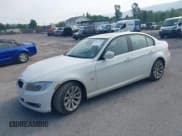 ✅ 2009 BMW 3 Series 328i xDrive • VIN: WBAPK53539A643590 • Lot: 42891884. Wystawiony na IAAI z przebiegiem 130 215 mil. Bezpłatny archiwum sprzedaży aukcyjnych z USA i szczegółowy raport historii pojazdu na DreamBid. Zdjęcie 2.