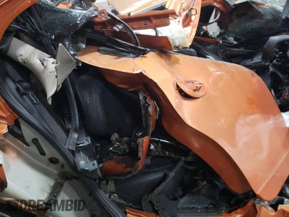 2005 Dodge Neon SRT-4 z VIN 1B3AS66SX5D286869, wystawiony jako Copart lot #83699934 z przebiegiem Nie podano mil oraz Nie do naprawy • Non repairable. Historia ofert i sprzedaży dostępna na DreamBid. Obrazek 10.