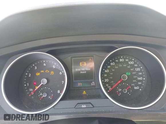 ✅ 2019 Volkswagen Tiguan S • VIN: 3VV1B7AX4KM085980 • Lot: 42156717. Wystawiony na IAAI z przebiegiem 103 104 mil. Bezpłatny archiwum sprzedaży aukcyjnych z USA i szczegółowy raport historii pojazdu na DreamBid. Zdjęcie 7.