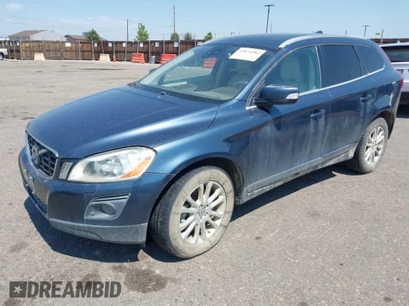✅ 2010 Volvo XC60 3.0T • VIN: YV4992DZ2A2075058 • Lot: 42874582. Wystawiony na IAAI z przebiegiem 146 872 mil. Bezpłatny archiwum sprzedaży aukcyjnych z USA i szczegółowy raport historii pojazdu na DreamBid. Zdjęcie 12.