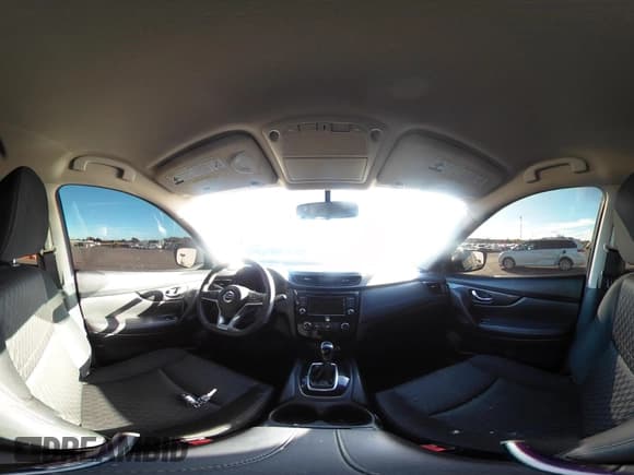 ✅ 2018 Nissan Rogue S • VIN: KNMAT2MV9JP560783 • Lot: 43495873. Wystawiony na IAAI z przebiegiem 74 930 mil. Bezpłatny archiwum sprzedaży aukcyjnych z USA i szczegółowy raport historii pojazdu na DreamBid. Zdjęcie 20.