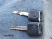 ✅ 2023 Nissan Versa S • VIN: 3N1CN8DV1PL824379 • Lot: 43374184. Wystawiony na IAAI z przebiegiem 99 285 mil. Bezpłatny archiwum sprzedaży aukcyjnych z USA i szczegółowy raport historii pojazdu na DreamBid. Zdjęcie 11.