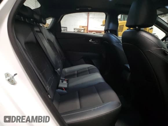 ✅ 2021 Kia Forte GT-Line • VIN: 3KPF34AD3ME366171 • Lot: 91589665. Listed on Copart with 47,896 mi. Free auction sales archive from the USA and detailed vehicle history report at DreamBid. Image 10.