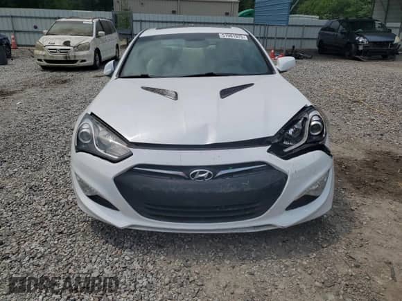 2014 Hyundai Genesis Coupe R-Spec z VIN KMHHT6KD6EU117011, wystawiony jako Copart lot #51981975 z przebiegiem 69 224 mil mil oraz Szkoda całkowita • Salvage title. Historia ofert i sprzedaży dostępna na DreamBid. Obrazek 5.
