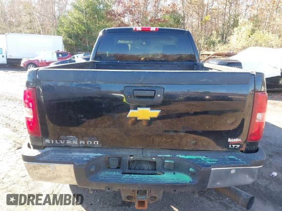 ✅ 2013 Chevrolet Silverado 2500HD LTZ • VIN: 1GC2KYC80DZ231792 • Lot: 43523696. Listed on IAAI with 139,538 mi. Free auction sales archive from the USA and detailed vehicle history report at DreamBid. Image 16.