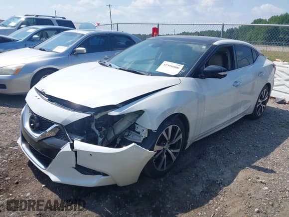 ✅ 2017 Nissan Maxima S • VIN: 1N4AA6APXHC371182 • Lot: 42596000. Listed on IAAI with 159,710 mi. Free auction sales archive from the USA and detailed vehicle history report at DreamBid. Image 2.