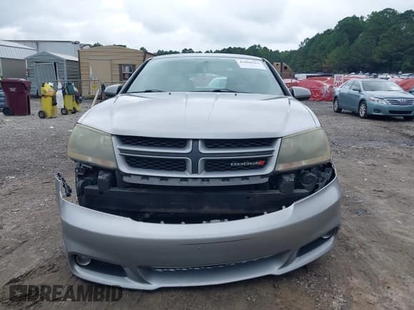 ✅ 2014 Dodge Avenger SXT • VIN: 1C3CDZCB5EN152213 • Lot: 43068364. Listed on IAAI with 139,269 mi. Free auction sales archive from the USA and detailed vehicle history report at DreamBid. Image 12.