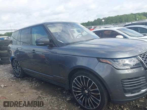 ✅ 2019 Land Rover Range Rover HSE • VIN: SALGS2SV0KA537745 • Lot: 42245270. Listed on IAAI with 49,616 mi. Free auction sales archive from the USA and detailed vehicle history report at DreamBid. Image 13.