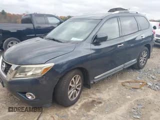 ✅ 2016 Nissan Pathfinder SV • VIN: 5N1AR2MMXGC608471 • Lot: 43581997. Wystawiony na IAAI z przebiegiem 137 326 mil. Bezpłatny archiwum sprzedaży aukcyjnych z USA i szczegółowy raport historii pojazdu na DreamBid. Zdjęcie 2.