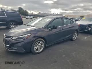 ✅ 2017 Chevrolet Cruze LT • VIN: 1G1BE5SMXH7262529 • Лот: 94417585. Опубликован ранее на Copart с пробегом 117 067 миль. Бесплатный доступ к архиву аукционных продаж из США и подробный отчёт об истории автомобиля на DreamBid. Изображение 1.