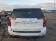 ✅ 2025 GMC Yukon Denali • VIN: 1GKS2DRL9SR244451 • Лот: 92824635. Опубликован ранее на Copart с пробегом 5 587 миль. Бесплатный доступ к архиву аукционных продаж из США и подробный отчёт об истории автомобиля на DreamBid. Изображение 6.