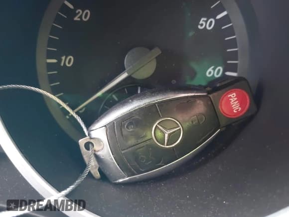 ✅ 2008 Mercedes-Benz SLK 280 • VIN: WDBWK54F78F178141 • Lot: 41934088. Wystawiony na IAAI z przebiegiem 95 982 mil. Bezpłatny archiwum sprzedaży aukcyjnych z USA i szczegółowy raport historii pojazdu na DreamBid. Zdjęcie 11.