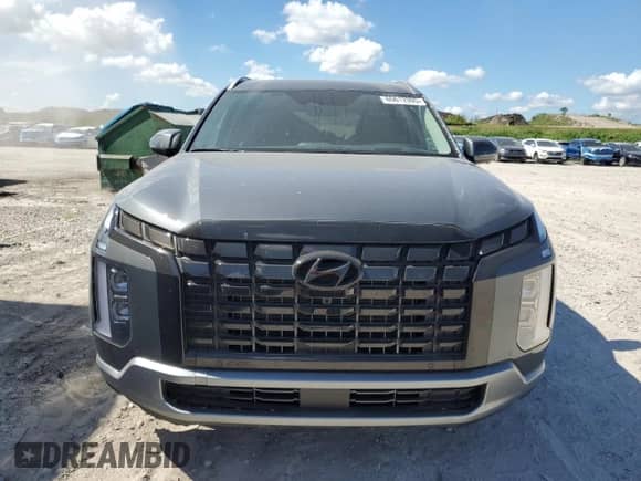 ✅ 2025 Hyundai Palisade Limited • VIN: KM8R54GE3SU907947 • Лот: 65612995. Размещён на Copart с пробегом 4 557 миль миль. Получите бесплатный доступ к архиву аукционных продаж из США и посмотрите подробный отчёт об истории автомобиля на DreamBid. Изображение 5.