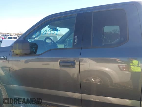 ✅ 2015 Ford F-150 XLT • VIN: 1FTEX1E84FFB16149 • Lot: 43782534. Listed on IAAI with 143,276 mi. Free auction sales archive from the USA and detailed vehicle history report at DreamBid. Image 14.