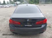 ✅ 2018 BMW 5 Series M550i xDrive • VIN: WBAJB9C5XJB286016 • Лот: 42476003. Опубликован ранее на IAAI с пробегом 99 341 миль. Бесплатный доступ к архиву аукционных продаж из США и подробный отчёт об истории автомобиля на DreamBid. Изображение 16.