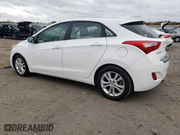 ✅ 2013 Hyundai Elantra • VIN: KMHD35LE2DU153650 • Лот: 85396225. Опубликован ранее на Copart с пробегом 166 571 миль. Бесплатный доступ к архиву аукционных продаж из США и подробный отчёт об истории автомобиля на DreamBid. Изображение 2.