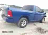 2017 Ram 1500 Tradesman z VIN 3C6JR6ATXHG773823, wystawiony jako Copart lot #53803145 z przebiegiem 119 723 mil mil oraz Szkoda całkowita • Salvage title. Historia ofert i sprzedaży dostępna na DreamBid. Obrazek 3.