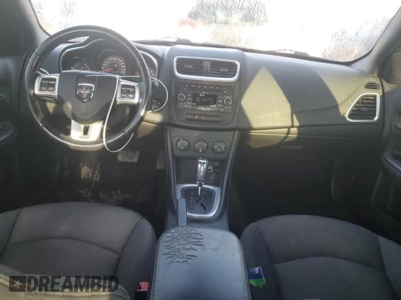 ✅ 2011 Dodge Avenger Mainstreet • VIN: 1B3BD1FBXBN556920 • Лот: 70401304. Опубликован ранее на Copart с пробегом 109 129 миль. Бесплатный доступ к архиву аукционных продаж из США и подробный отчёт об истории автомобиля на DreamBid. Изображение 8.