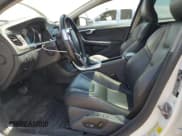 ✅ 2016 Volvo V60 T5 Platinum • VIN: YV4612HM5G1019607 • Лот: 61407053. Опубликован ранее на Copart с пробегом 78 307 миль. Бесплатный доступ к архиву аукционных продаж из США и подробный отчёт об истории автомобиля на DreamBid. Изображение 7.