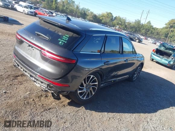 ✅ 2020 Lincoln Corsair Standard • VIN: 5LMCJ1D98LUL23887 • Лот: 43415582. Опубликован ранее на IAAI с пробегом 40 151 миль. Бесплатный доступ к архиву аукционных продаж из США и подробный отчёт об истории автомобиля на DreamBid. Изображение 4.