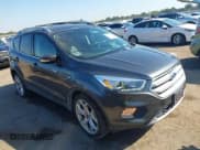 ✅ 2019 Ford Escape Titanium • VIN: 1FMCU0J97KUA90608 • Лот: 43390285. Опубликован ранее на IAAI с пробегом 51 529 миль. Бесплатный доступ к архиву аукционных продаж из США и подробный отчёт об истории автомобиля на DreamBid. Изображение 1.