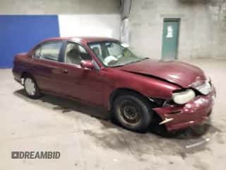 1998 Chevrolet Malibu z VIN 1G1ND52M3W6233649, wystawiony jako Copart lot #81456474 z przebiegiem 75 580 mil mil oraz Szkoda całkowita • Salvage title. Historia ofert i sprzedaży dostępna na DreamBid. Obrazek 4.