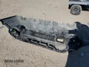 ✅ 2017 Jeep Renegade Latitude • VIN: ZACCJBBBXHPF41308 • Lot: 82699205. Wystawiony na Copart z przebiegiem 81 756 mil. Bezpłatny archiwum sprzedaży aukcyjnych z USA i szczegółowy raport historii pojazdu na DreamBid. Zdjęcie 13.