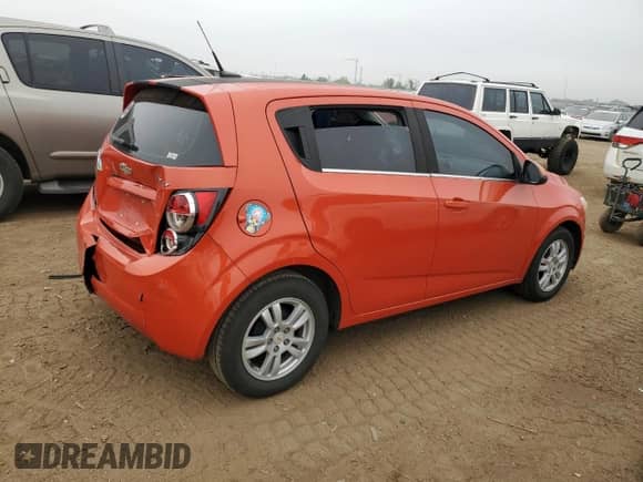 2012 Chevrolet Sonic LT с VIN 1G1JC6SH7C4103682, выставлен на аукционе Copart как лот 66315434 с пробегом 130 708 миль миль и Списание • Salvage title. История ставок и продаж доступна на DreamBid. Изображение 3.