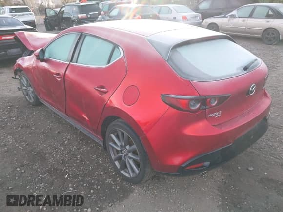 ✅ 2021 Mazda 3 Select • VIN: JM1BPBKL3M1313258 • Lot: 43732790. Listed on IAAI with 34,659 mi. Free auction sales archive from the USA and detailed vehicle history report at DreamBid. Image 3.