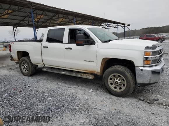 2015 Chevrolet Silverado 2500HD Work Truck with VIN 1GC1KUEGXFF537668, listed as a Copart auction lot 41857555 with 235,369 mi miles and Salvage title. Bid and sale history available at DreamBid. Image 4.