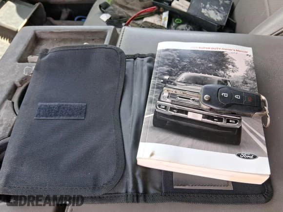 ✅ 2019 Ford F-350 Platinum • VIN: 1FT7W3BT9KED43627 • Lot: 43832539. Wystawiony na IAAI z przebiegiem Nie podano. Bezpłatny archiwum sprzedaży aukcyjnych z USA i szczegółowy raport historii pojazdu na DreamBid. Zdjęcie 15.