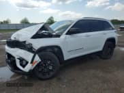 ✅ 2025 Jeep Grand Cherokee Altitude X • VIN: 1C4RJHAG1SC284822 • Lot: 53756115. Listed on Copart with 3,196 mi. Free auction sales archive from the USA and detailed vehicle history report at DreamBid. Image 1.