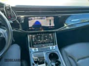 ✅ 2021 Audi Q7 Premium Plus • VIN: WA1LXAF75MD017260 • Лот: 93778745. Опубликован ранее на Copart с пробегом 103 100 миль. Бесплатный доступ к архиву аукционных продаж из США и подробный отчёт об истории автомобиля на DreamBid. Изображение 10.