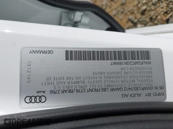 ✅ 2016 Audi A6 Premium Plus • VIN: WAUFGAFC2GN189967 • Лот: 43392395. Опубликован ранее на IAAI с пробегом 110 315 миль. Бесплатный доступ к архиву аукционных продаж из США и подробный отчёт об истории автомобиля на DreamBid. Изображение 9.